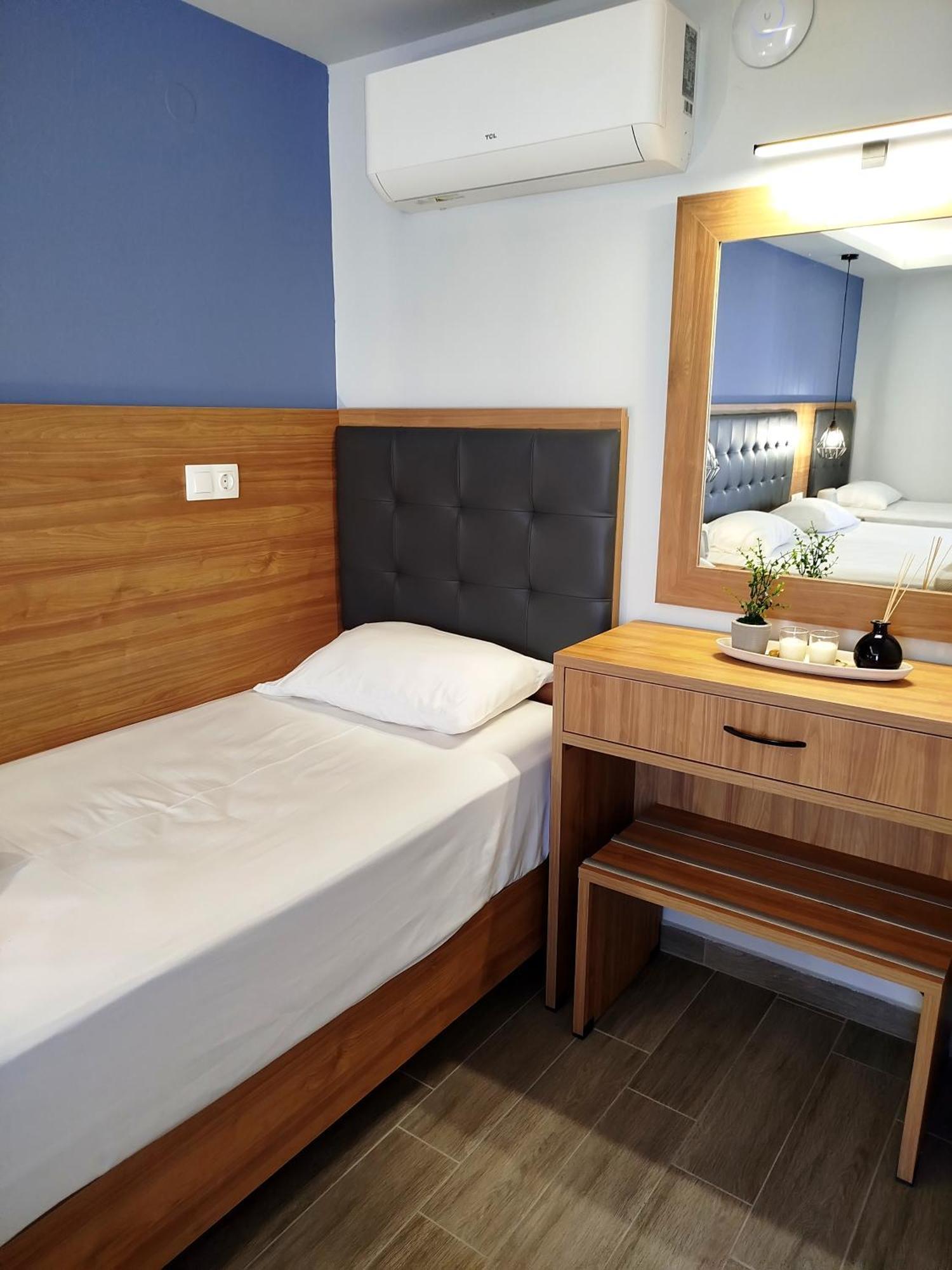 Aegean Blue Apartments & Suites ليبتوكاريا الغرفة الصورة