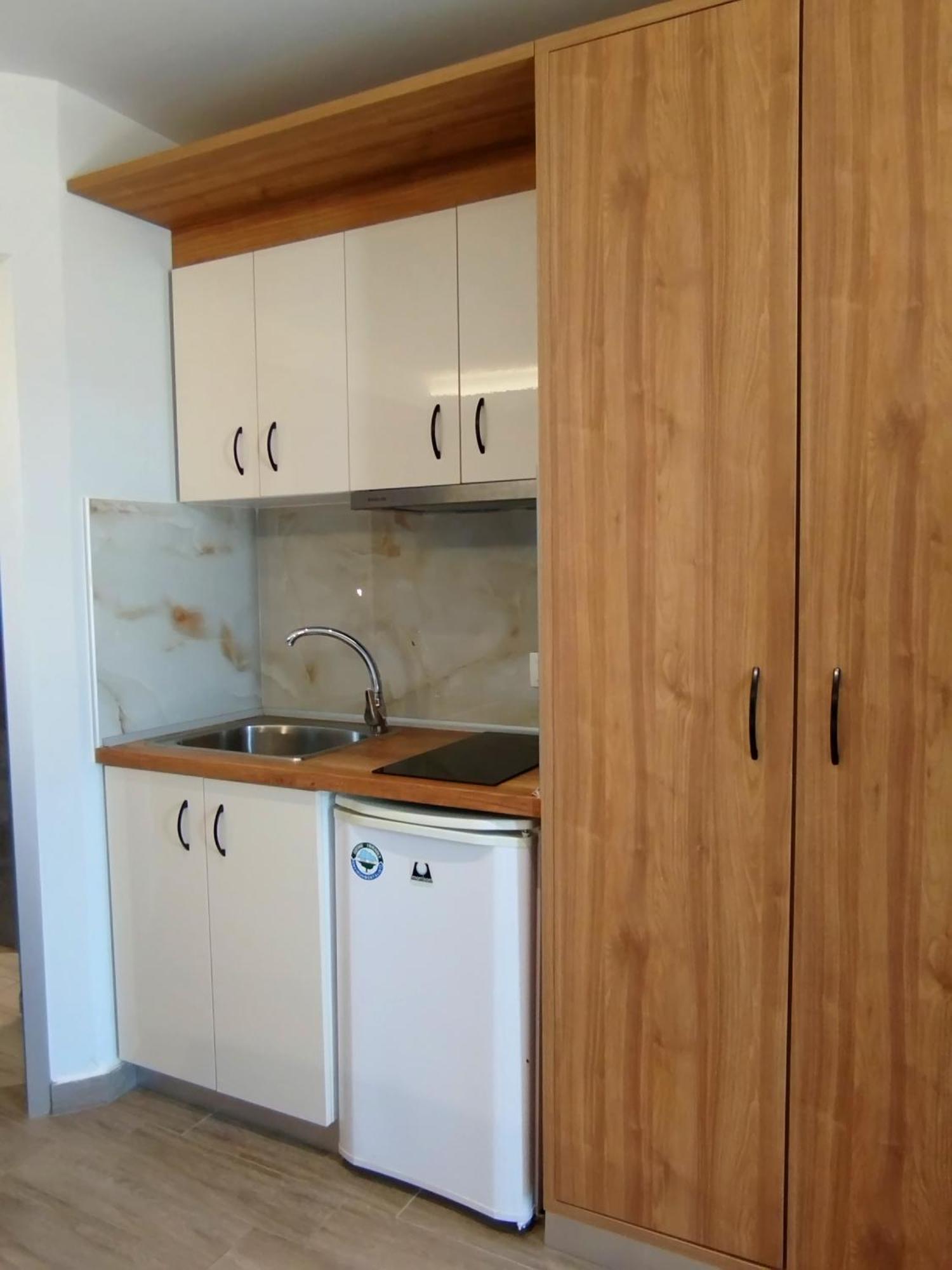 Aegean Blue Apartments & Suites ليبتوكاريا المظهر الخارجي الصورة